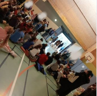 Cross Collège de Montrésor